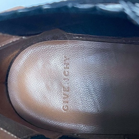 ❤️SOLD❤️Givenchy Boots - Picture 6 of 9